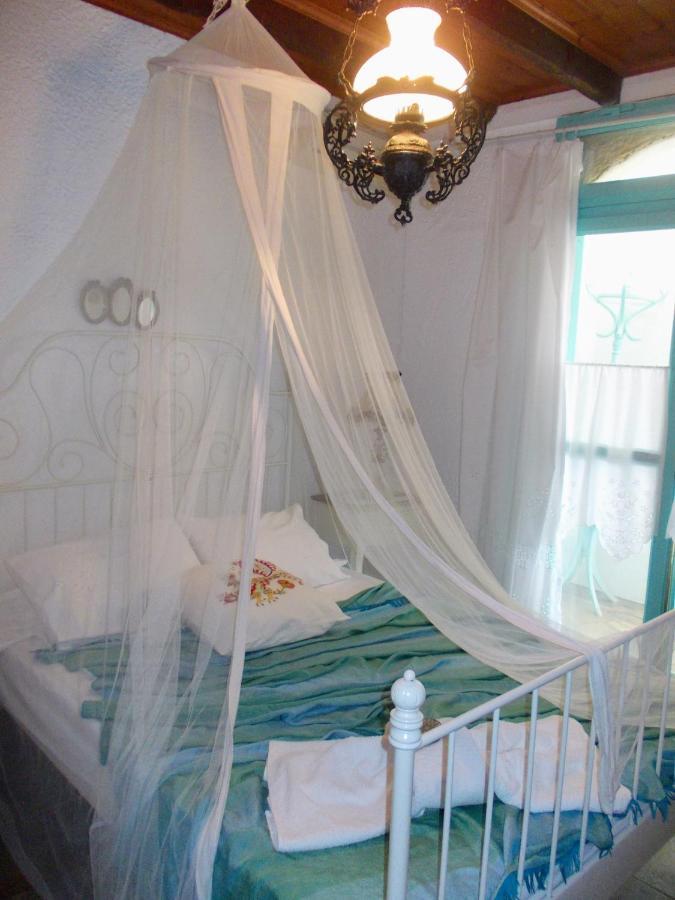 Nyfes Traditional Boutique Frosyni Skyros Zewnętrze zdjęcie